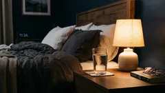 Mali by sme piť vodu pred spaním? Odpoveď vás možno prekvapí