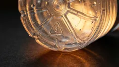 Čo v skutočnosti znamenajú trojuholníky na plastoch – budete prekvapení