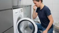 Vaša práčka páchne ako močiar? Najskôr skontrolujte tieto miesta
